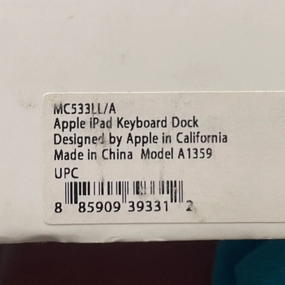 Apple White Tablet Keyboard
